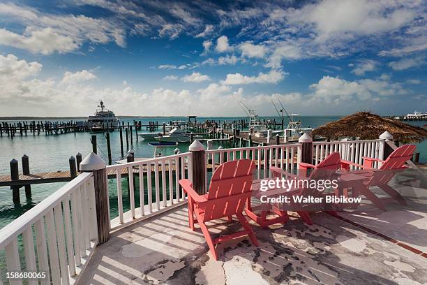 eleuthera island, harbour island, dunmore town - briland stock pictures, royalty-free photos & images