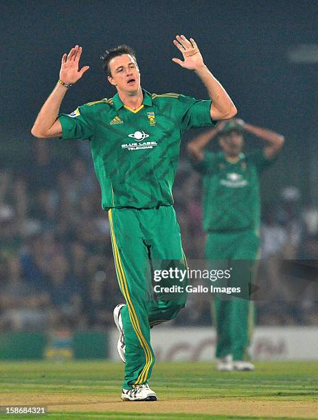 Morne Morkel of South Africa throws his hands in the air during the 2nd T20 match between South Africa and New Zealand at Buffalo Park on December...