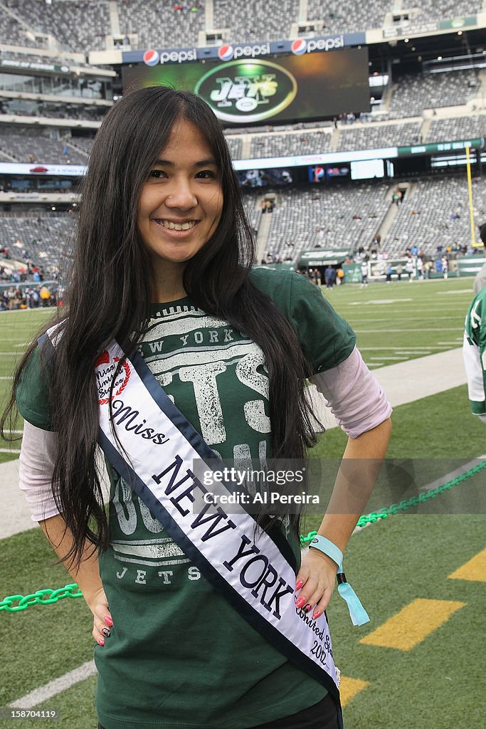 Celebrities Attend San Diego Chargers VS New York Jets
