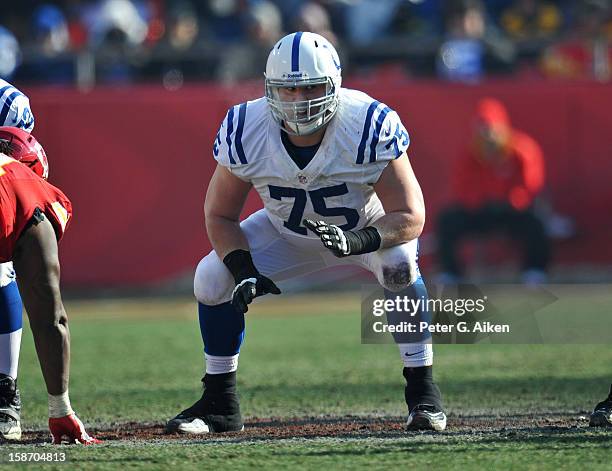 Offensive guard Mike McGlynn of the Indianapolis Colts gets set on the line against the Kansas City Chiefs during the first half on December 23, 2012...