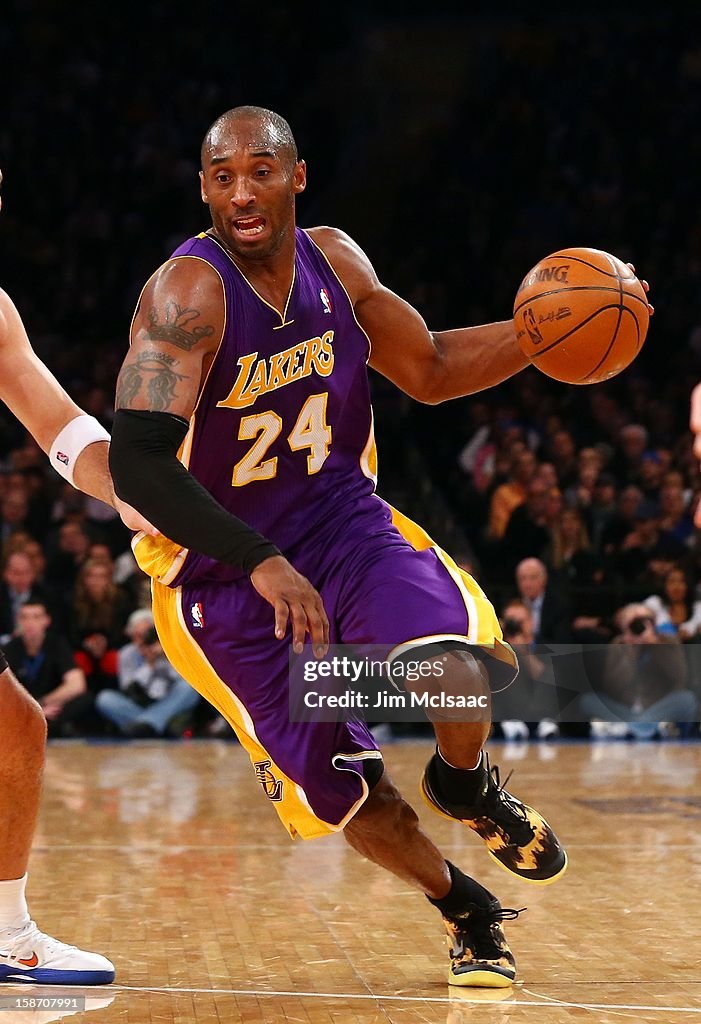 Los Angeles Lakers v New York Knicks