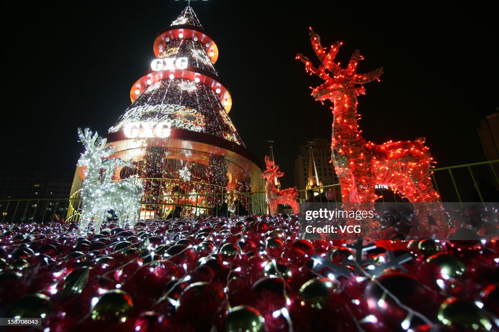 Christmas Celebrations In China