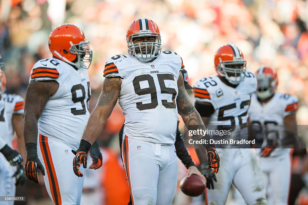 Cleveland Browns v Denver Broncos