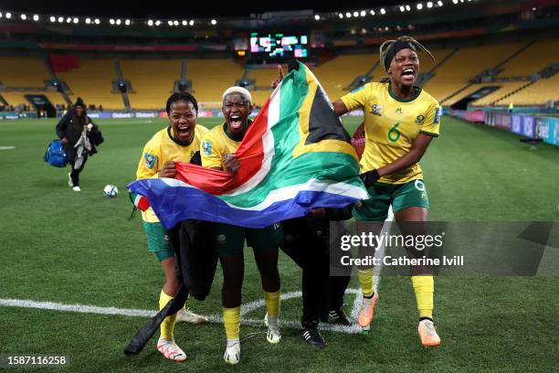 South Africa players celebrate after their team advanced to the knockouts during the FIFA Women's World Cup Australia & New Zealand 2023 Group G...