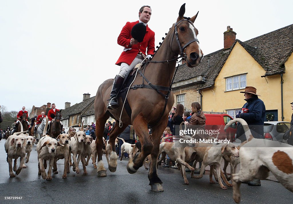 The Avon Vale Hunt Gathers For Their Traditional Boxing Day Hunt