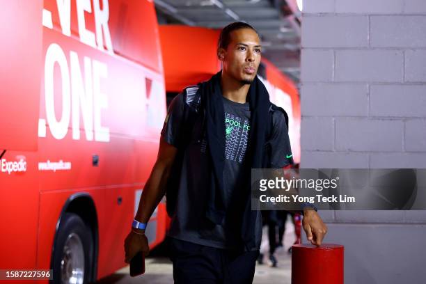 Virgil van Dijk of Liverpool arrives for the pre-season friendly against Bayern Munich at the National Stadium on August 02, 2023 in Singapore.