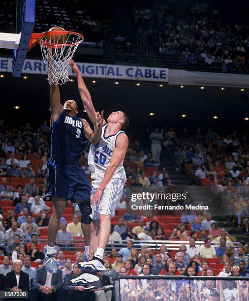 Dallas Mavericks Tariq Abdul Wahad Photos and Premium High Res Pictures