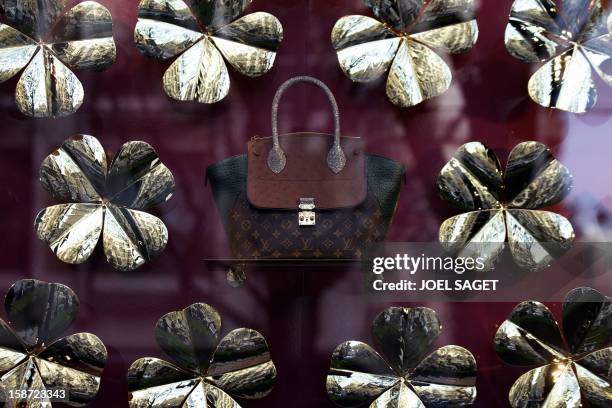 11,975 Louis Vuitton Shop Stock Photos, High-Res Pictures, and Images -  Getty Images
