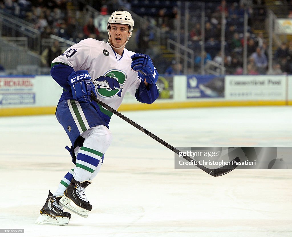 Connecticut Whale v Bridgeport Sound Tigers