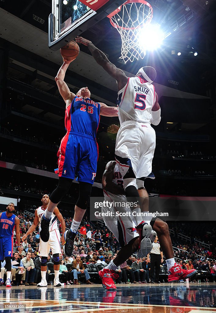 Detroit Pistons v Atlanta Hawks