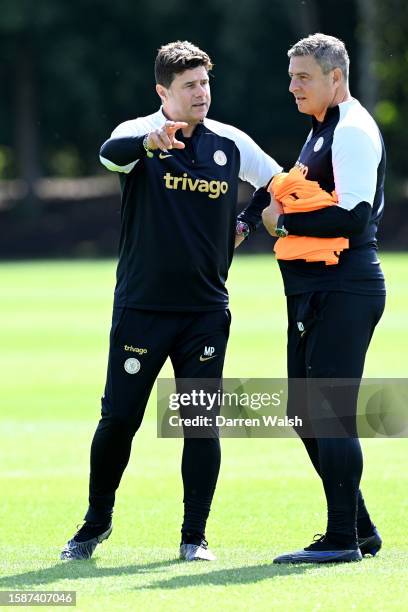 Head Coach Mauricio Pochettino and Assistant 1st Team Coach Miguel D'Agostino of Chelsea during a training session at Chelsea Training Ground on...