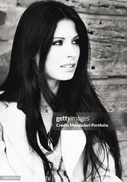 Portrait of the Italian singer and actress Rosanna Fratello . Milan, 1972