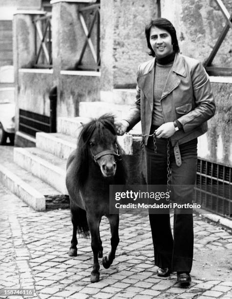 25 Lando Fiorini Photos & High Res Pictures - Getty Images