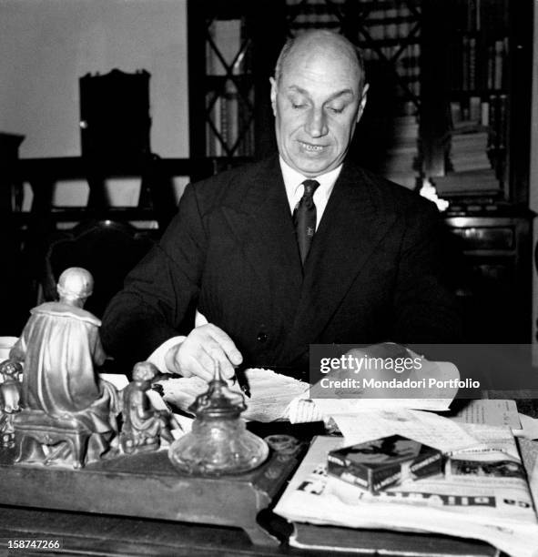 17 Giovanni Ansaldo Stock Photos, HighRes Pictures, and Images Getty