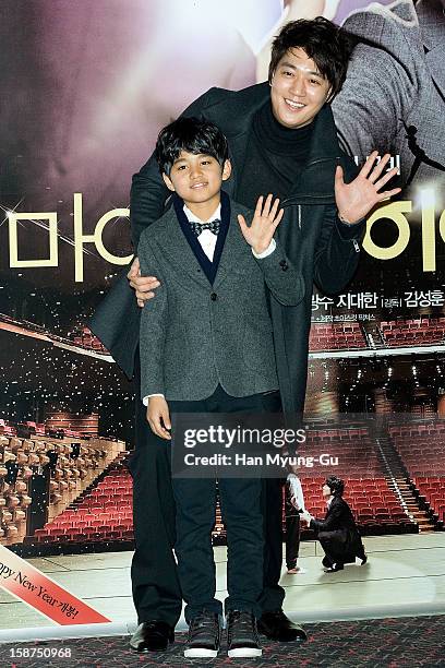 South Korean actors Kim Rae-Won and Ji Dae-Han attend the 'My Little Hero' press screening at CGV on December 27, 2012 in Seoul, South Korea. The...