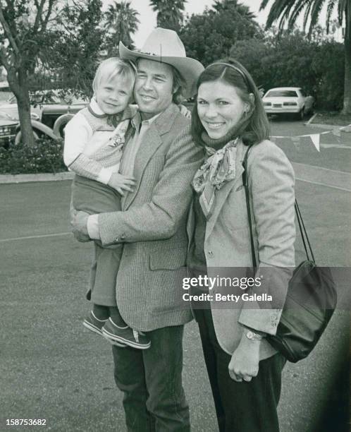Actor Steve Kanaly, wife Brent Power and daughter Quinn Kanaly attend Stars N Hearts Benefit Fundraiser for Animals on February 14, 1982 at the Santa...