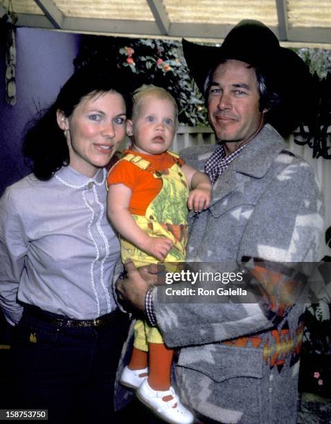 Actor Steve Kanaly, wife Brent Power and daughter Quinn Kanaly on March 10, 1980 pose for photographs at an exlusive photo session at Steve Kanaly's...
