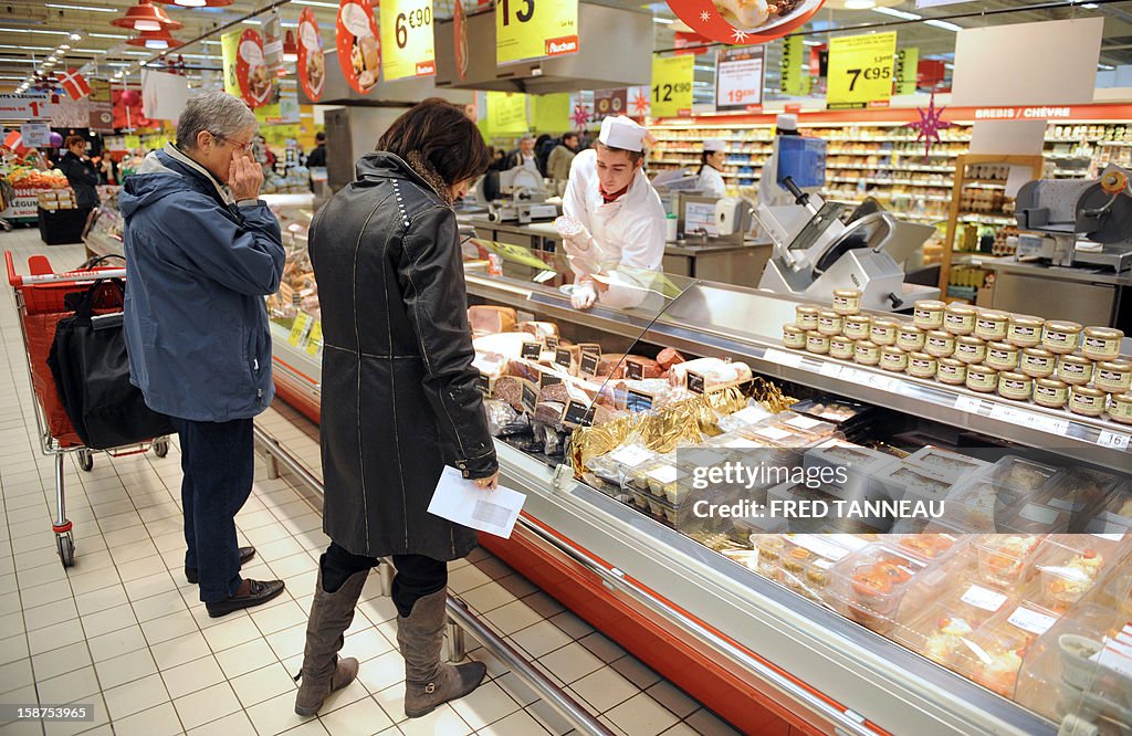 FRANCE-DISTRIBUTION-SHOPPING