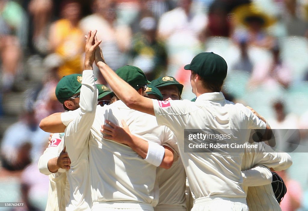 Australia v Sri Lanka - Second Test: Day 3