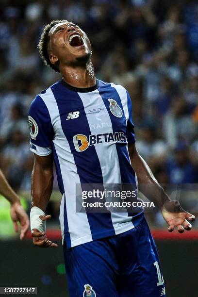 Porto's British forward Danny Namaso reacts during the Portugal's Candido de Oliveira Super Cup final football match between SL Benfica and FC Porto...