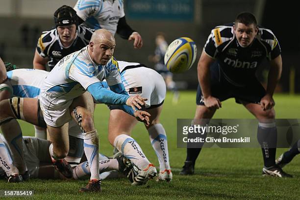 Paul Hodgson of Worcester Warriors clears the ball from the scrum during the Aviva Premiership match between Sale Sharks and Worcester Warriors at...