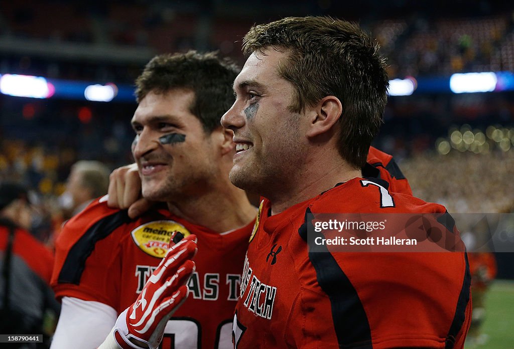 Meineke Car Care of Texas Bowl - Minnesota v Texas Tech