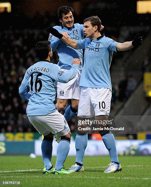 3,648 David Silva Celebrating Photos and Premium High Res Pictures - Getty  Images