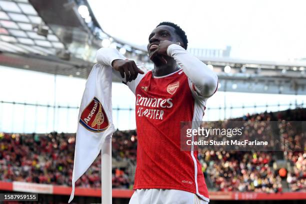Eddie Nketiah of Arsenal celebrates after scoring the team's first goal during the pre-season friendly match between Arsenal FC and AS Monaco at...