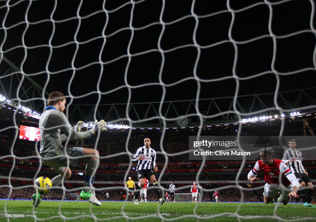 Arsenal v Newcastle United - Premier League