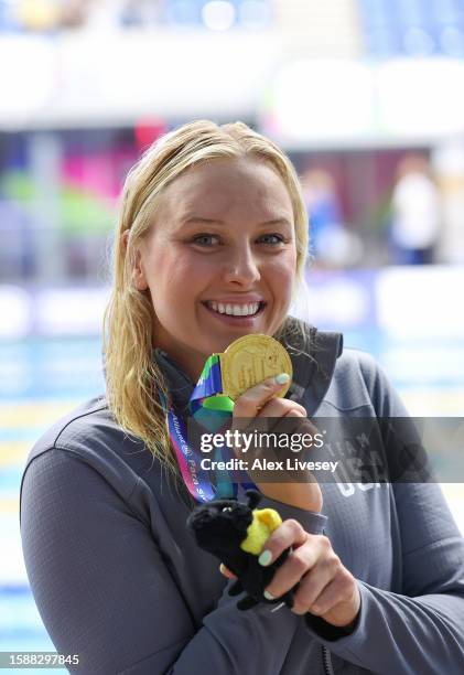 Gold Medalist, Jessica Long of Team United States poses with her medal following the Women's 100m Butterfly S8 Final during day three of the Para...