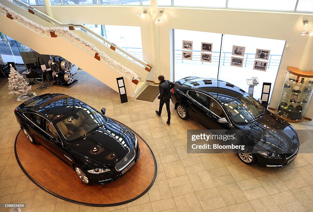 Luxury Vehicles For Sale At Jaguar And Range Rover Dealership