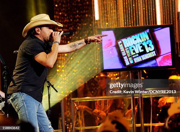 Musician Jason Aldean performs on Dick Clark's New Year's Rockin' Eve at CBS studios on December 31, 2012 in Los Angeles, California.