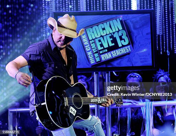 Musician Jason Aldean performs on Dick Clark's New Year's Rockin' Eve at CBS studios on December 31, 2012 in Los Angeles, California.