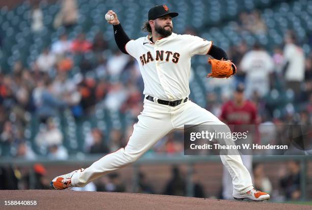 Jakob Junis of the San Francisco Giants pitches against the Arizona Diamondbacks in the top of the first inning at Oracle Park on July 31, 2023 in...