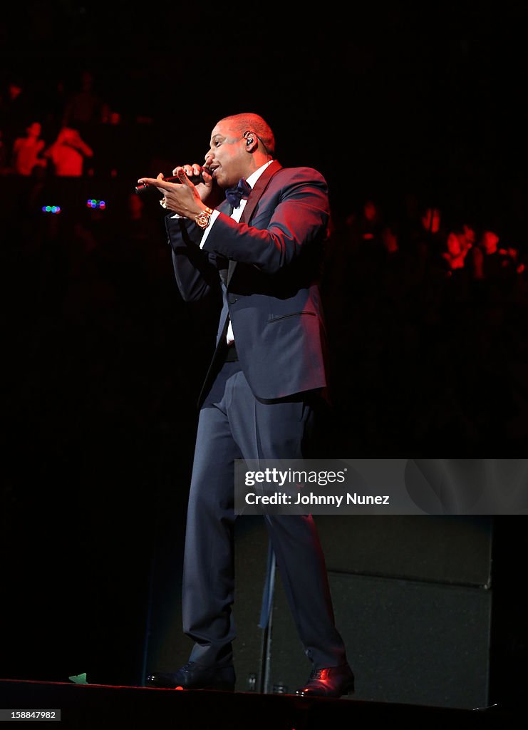 Jay Z & Coldplay In Concert