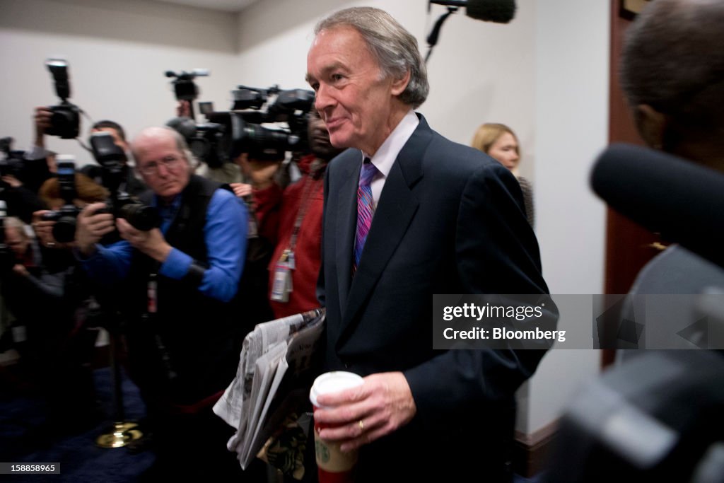 Senate's New YearÕs Cliff Deal Shifts Pressure to Boehner