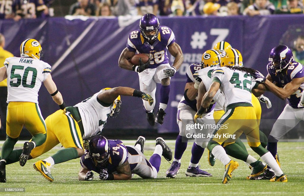 Green Bay Packers v Minnesota Vikings