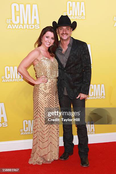 Mindy Ellis and Craig Campbell attend the 46th annual CMA Awards at the Bridgestone Arena on November 1, 2012 in Nashville, Tennessee.