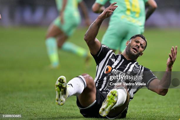 Hulk of Atletico Mineiro reacts during the Copa CONMEBOL Libertadores round of 16 first leg match between Atletico Mineiro and Palmerias at Mineirao...