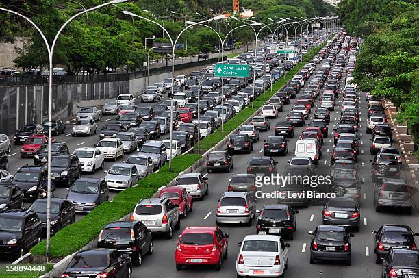 trânsito em são paulo - traffic stock pictures, royalty-free photos & images
