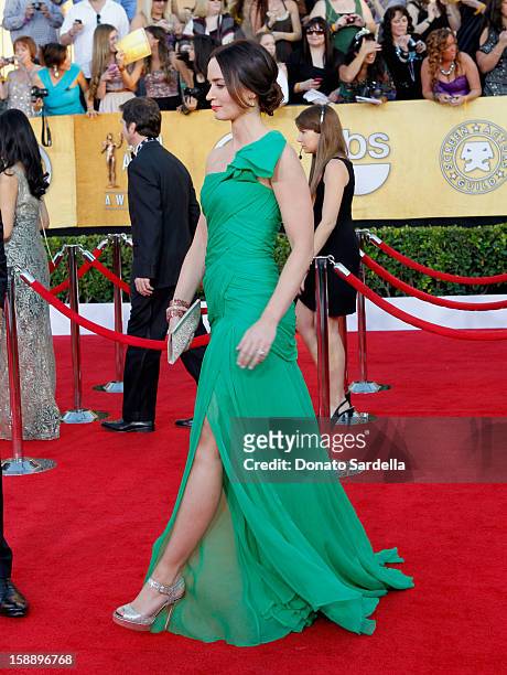 Actress Emily Blunt arrive at the 18th Annual Screen Actors Guild Awards held at The Shrine Auditorium on January 29, 2012 in Los Angeles, California.