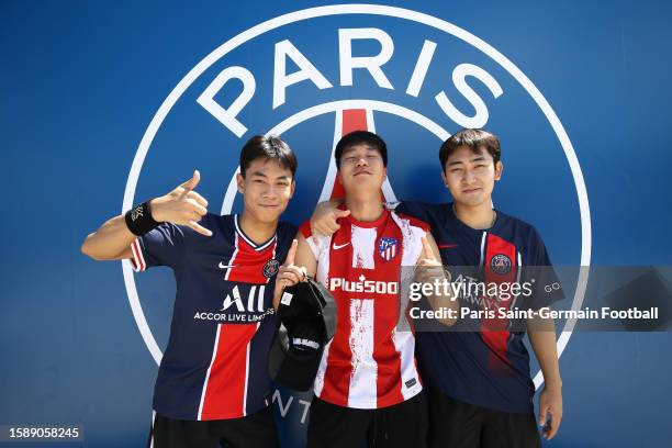 Fans of Paris Saint-Germain before the preseason friendly between Jeonbuk Hyundai Motors and Paris Saint-Germain at Busan Asiad Stadium on August 03,...