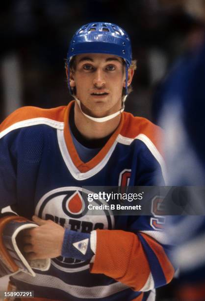 Wayne Gretzky of the Edmonton Oilers skates on the ice during an NHL game against the New Jersey Devils on January 15, 1984 at the Brendan Byrne...