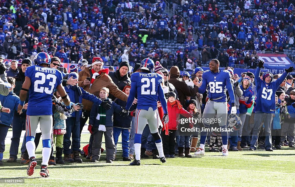 Philadelphia Eagles v New York Giants 