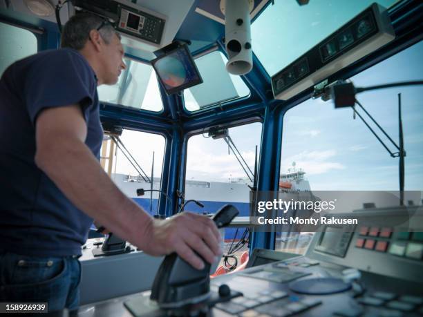 Captain Using Computer 403 Ship Captain Computer Stock Photos, High-Res Pictures, and Images ...