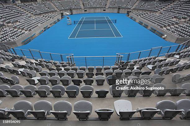 general view of hard tennis court - hardcourt 個照片及圖片檔