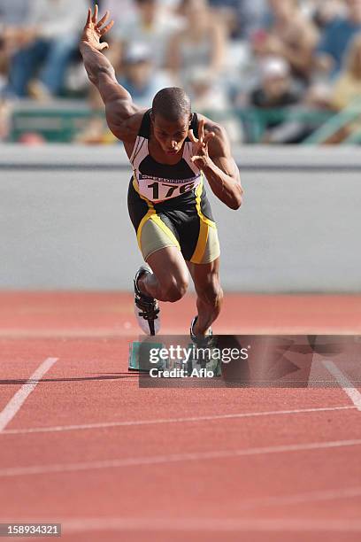 Sprintf Man Man Sprinting Front View Photos and Premium High Res Pictures - Getty ...