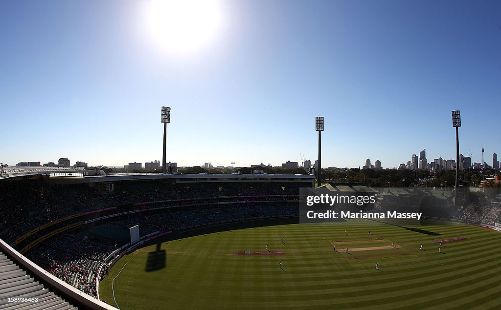Australia v Sri Lanka - Third Test: Day 2