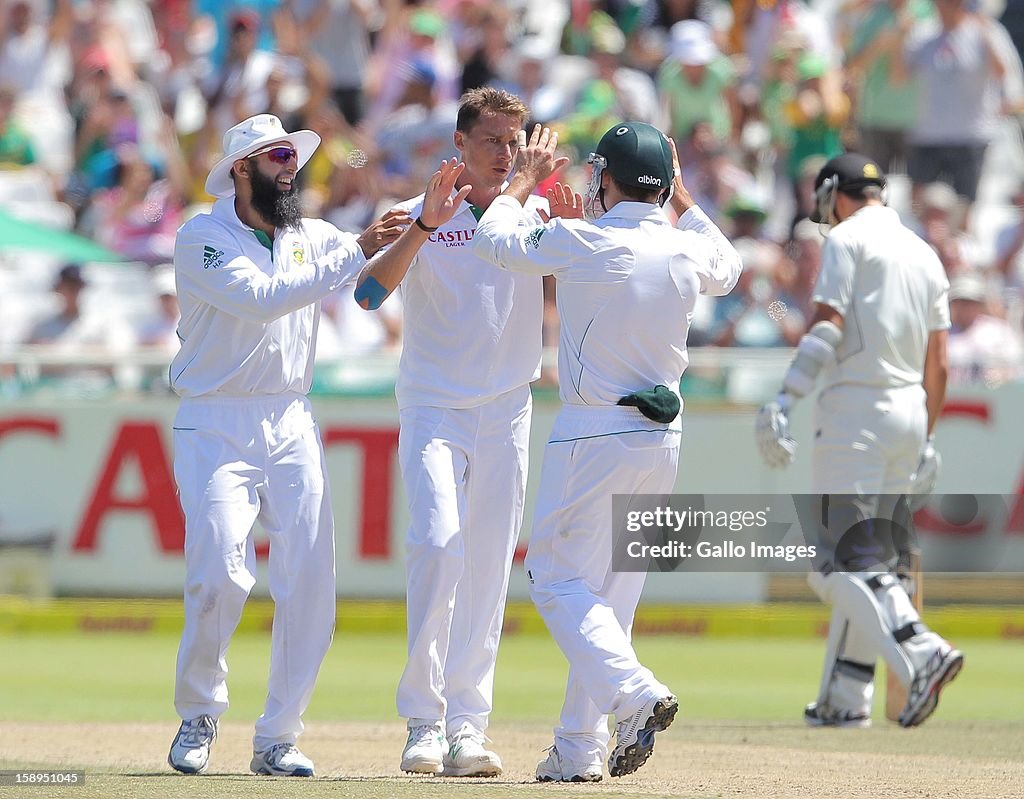 South Africa v New Zealand - First Test: Day 3