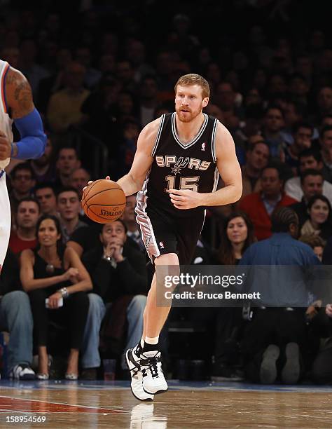 Matt Bonner of the San Antonio Spurs dribbles the ball against the New York Knicks at Madison Square Garden on January 3, 2013 in New York City. NOTE...